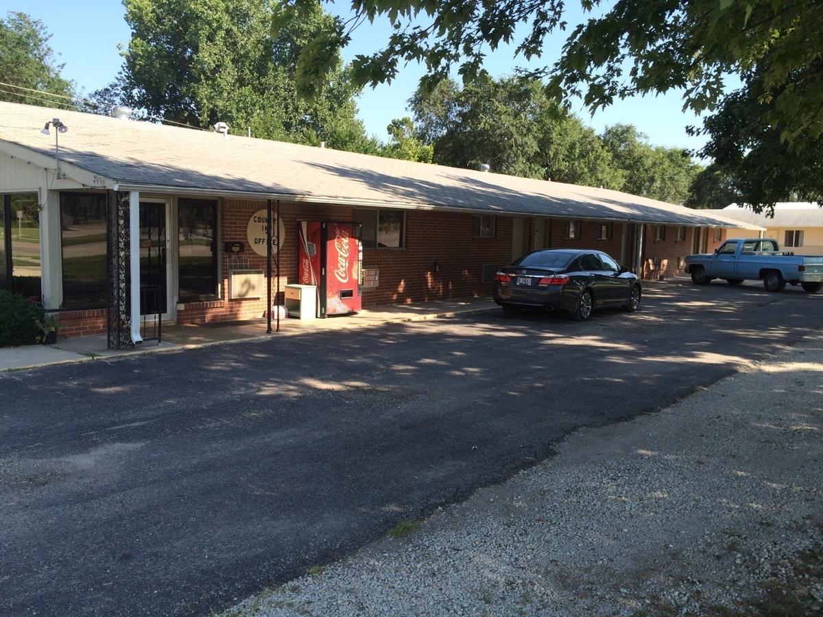 Country Inn Marion Exterior photo